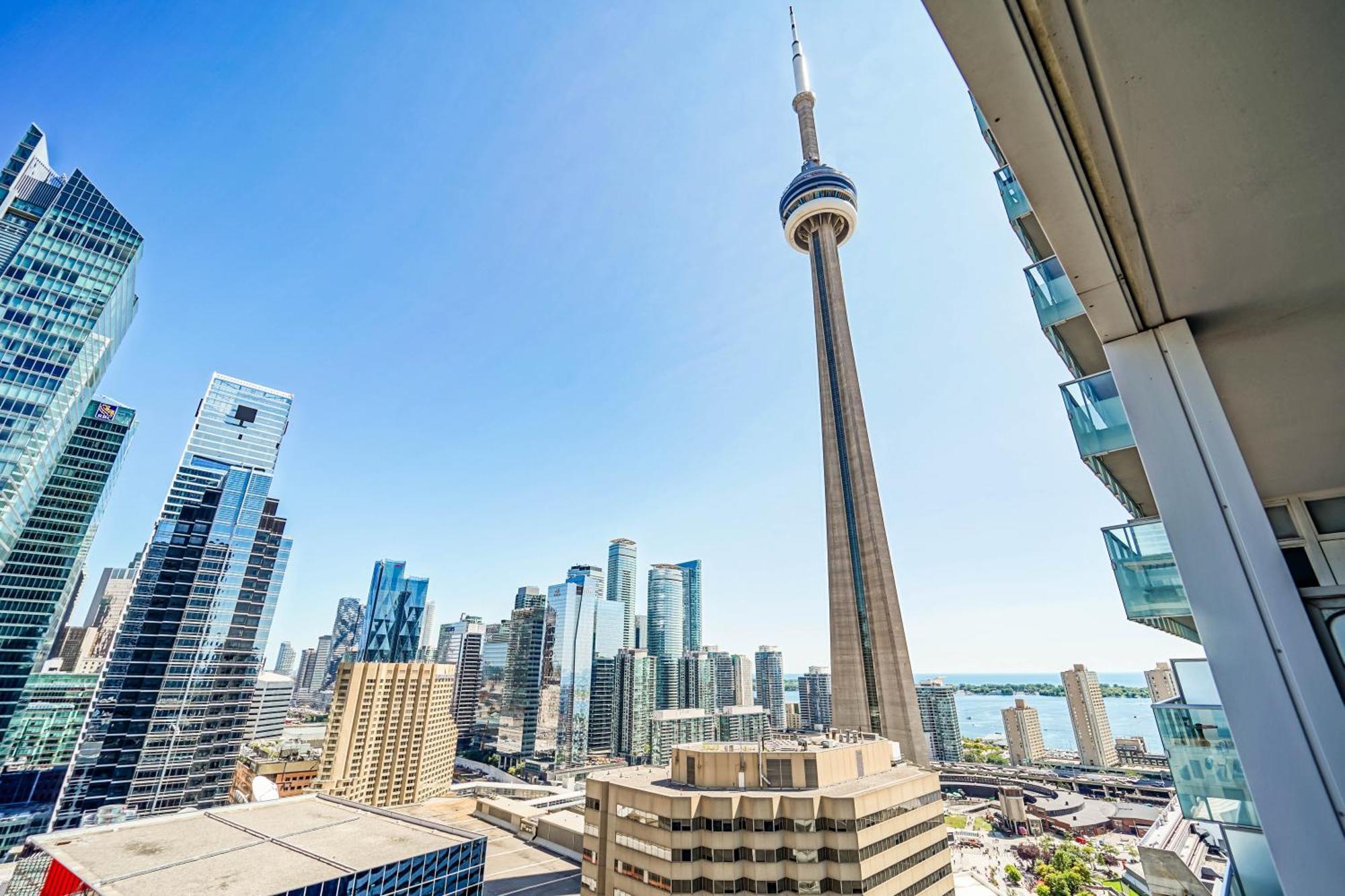 Chol Furnished Suites Heart Of Downtown Toronto, 2 Beds, Free Parking, Cn Tower View Bagian luar foto